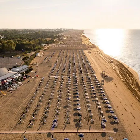 Appartamento Your Summer Retreat In Lido Dei Pini *